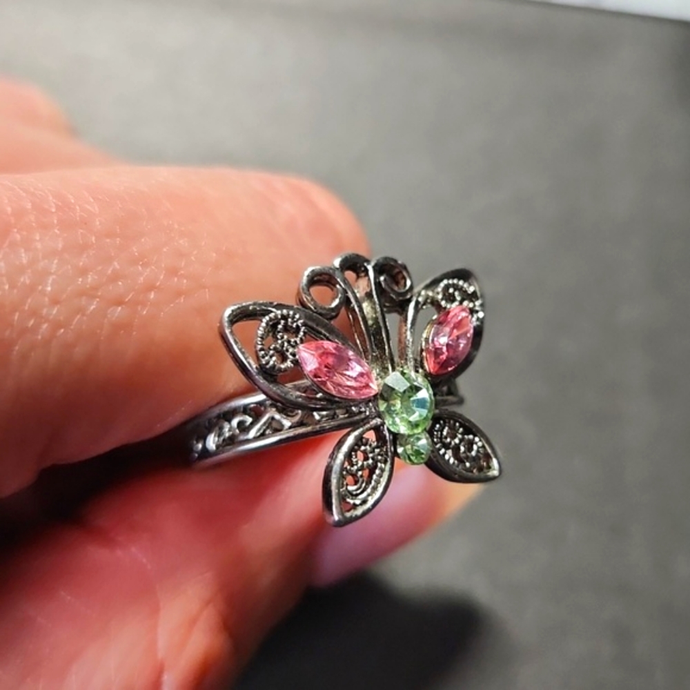 Butterfly Ring - Picture 3 of 6